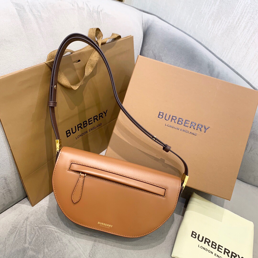 Burberry_Olympia_Bag-26X